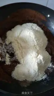 Make Coco Cow Roll step 4