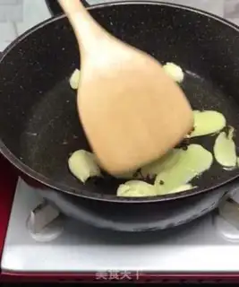 Make Roach stew step 1