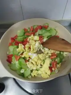 Make Fried eggs step 7