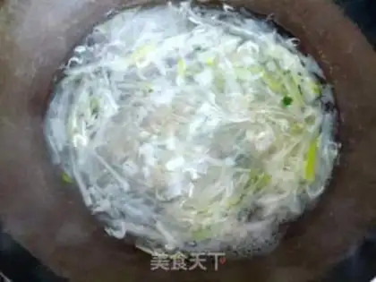 Make # Rufus shrimp fragrance soup # step 3