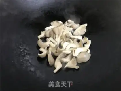 Make Cream mushroom soup step 2
