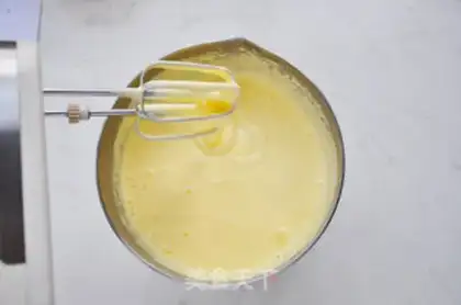 Make Dragoncat cake step 3