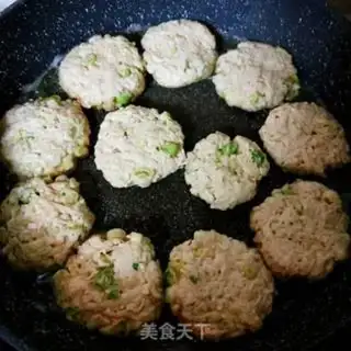 Make Garlic burrito step 5