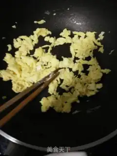 Make Spinach egg pie step 5
