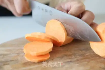 Make Red potato cakes step 0
