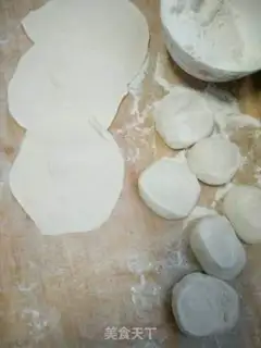 Make Spinach egg pie step 10