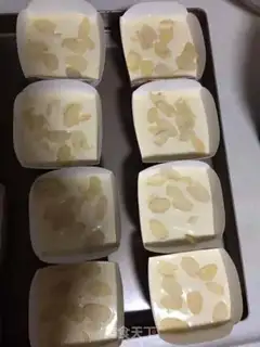 Make Almond cupcakes step 13