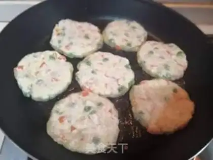 Make Souffle potatoes step 7