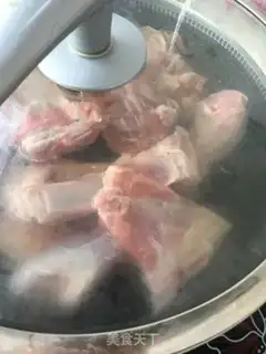 Make Hands on lamb step 2