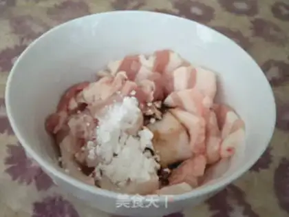 Make Five bouquets of apricot mushroom step 0