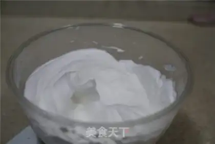 Make Candy cream cake step 2