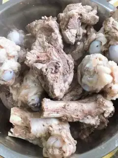 Make Clean up the bones step 0