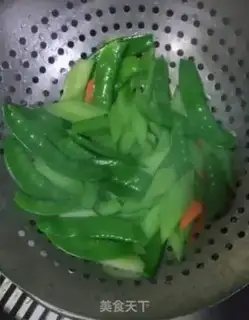 Make Dutch beans step 2
