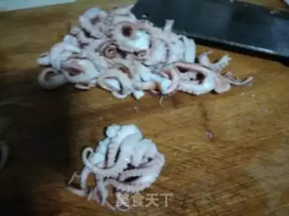 Make Dry pot, octopus step 3