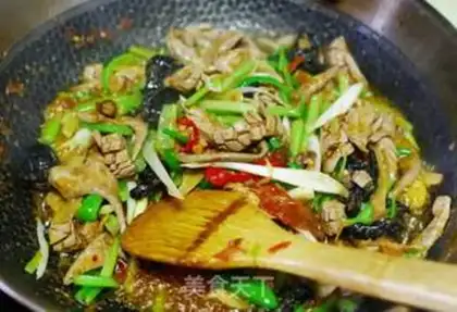 Make The liver and the waist are fried step 4