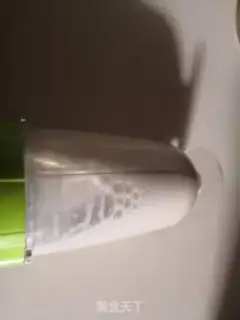 Make Horse-toe milkshake step 1
