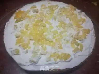 Make Strawberry birthday cream cake step 3