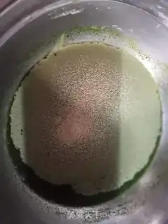 Make Spinach meat and horseshoe buns step 13