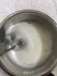 Make Yogurt cake step 4