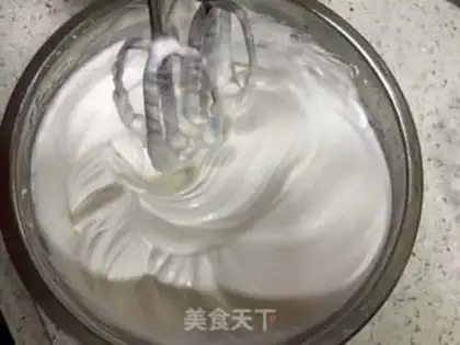 Make Yogurt cake step 6