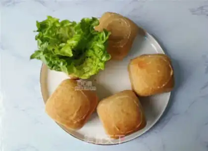 Make Christmas ring salad bag step 3