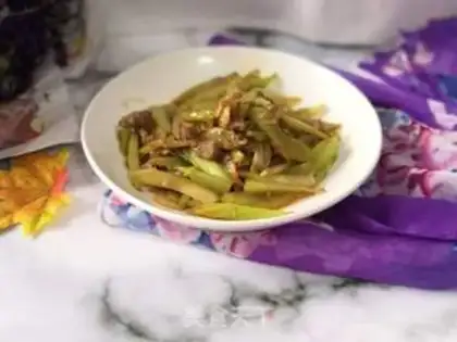 Make Beef fried celery step 7