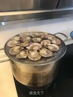 Make Pine scallop step 1