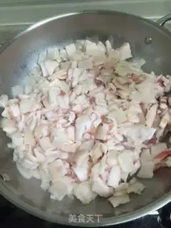 Make Get the pig oil step 1