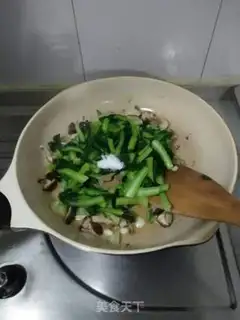 Make Fry mushrooms step 8