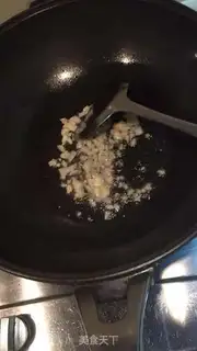 Make Garlic cabbage step 1