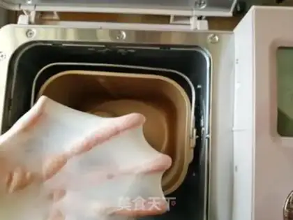 Make Chinese milk rolls step 5