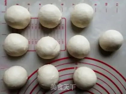 Make Chinese milk rolls step 6