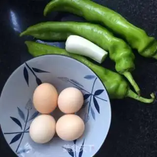 Make How to make fried eggs soft and smooth step 0
