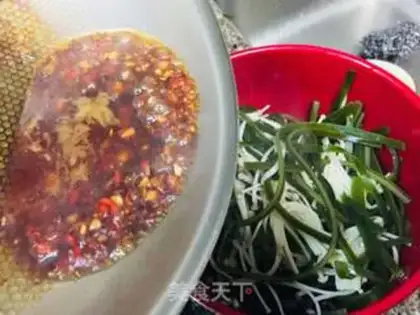 Make Spicy sea belt silk needle mushrooms step 4