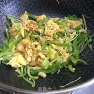 Make How to make fried eggs soft and smooth step 6