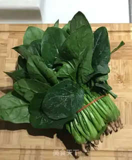 Make A spinach mix fan step 4