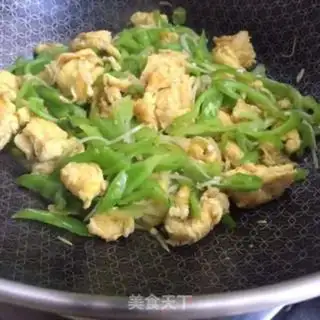 Make How to make fried eggs soft and smooth step 7