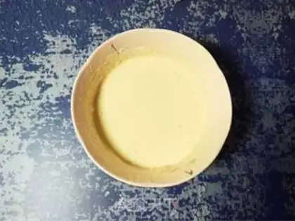 Make Milk egg pancakes step 1