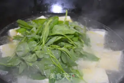 Make Peaches tofu soup step 3