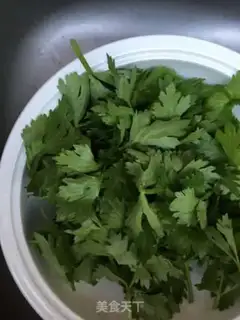 Make ♪ White radish and fresh beads of emerald ♪ step 0