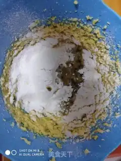 Make Pistol-cracker cake step 4