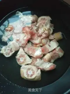 Make Red Bean Mountain Piggytail step 0