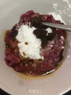 Make Beef gravy step 1