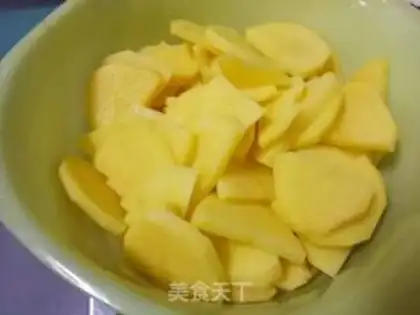 Make Potato omelet, apricot step 1
