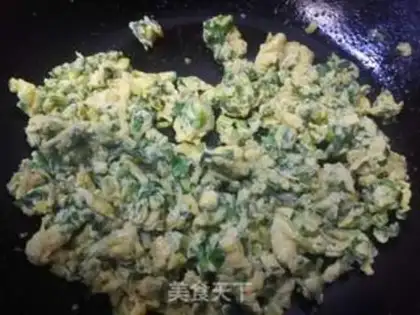 Make Celery leaves and fried eggs step 7