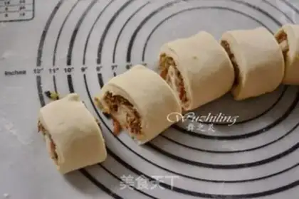 Make Bacon sesame cake step 4