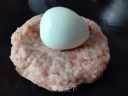 Make The quail eggline meatballs step 3