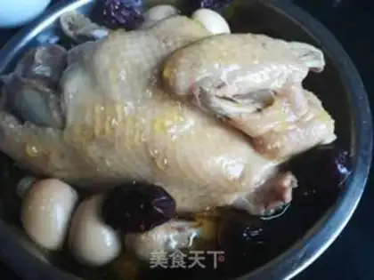 Make Chicken stew with red dates step 8