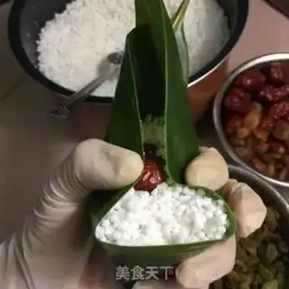 Make Cinnamon Red Tree step 8