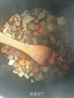 Make Hands on lamb rice step 4